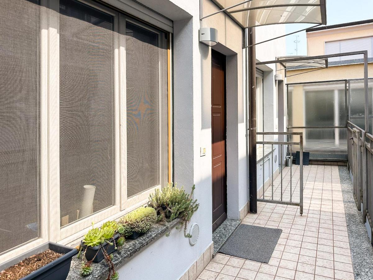 Easy Central Loft, Porta Romana - Fondazione Prada Милан Экстерьер фото